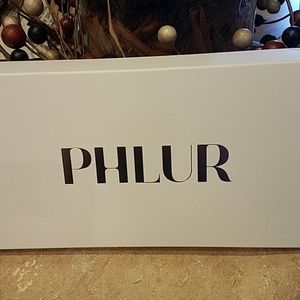 Phlur